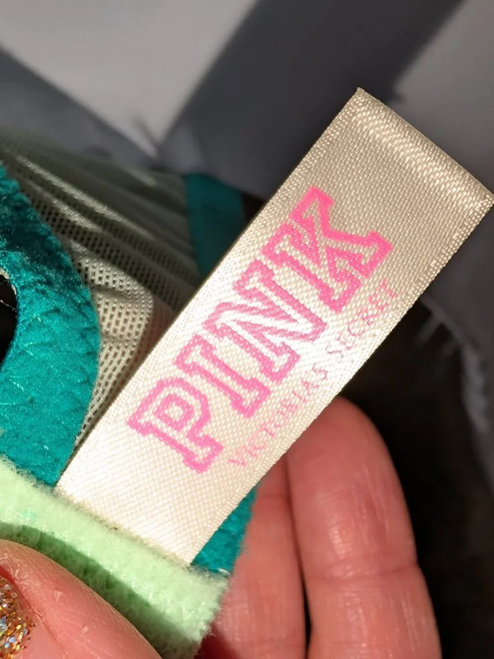 PINK Victoria’s Secret 32DD Mint Green Teal Lace Push Up Bra